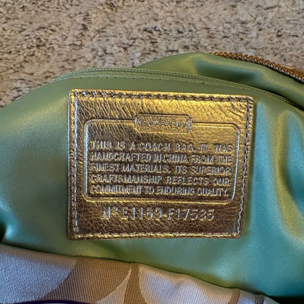 Coach Poppy Crossbody - Picture 8 of 8